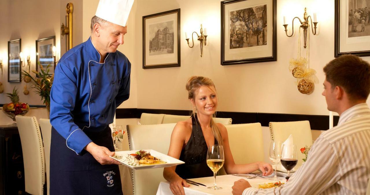 Salvator Hotel Karlovy Vary Luaran gambar